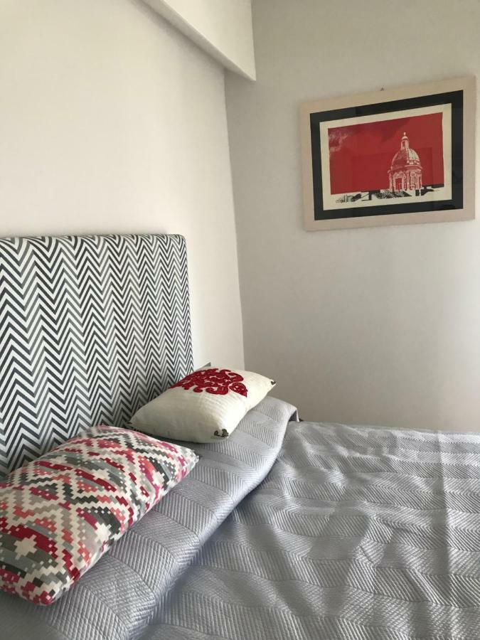 B&B Questa Casa Non E'Un Albergo Palermo Bagian luar foto