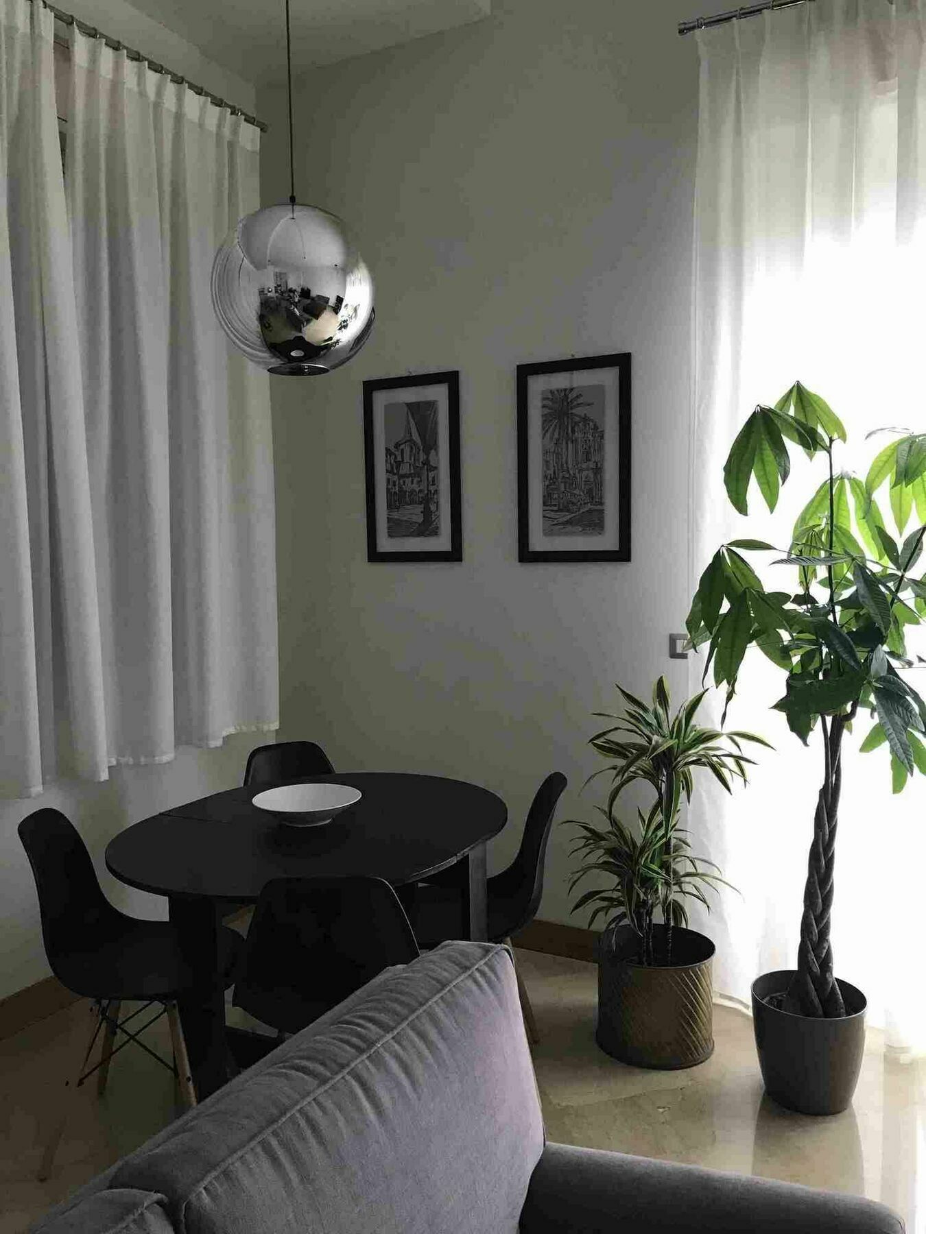 B&B Questa Casa Non E'Un Albergo Palermo Bagian luar foto