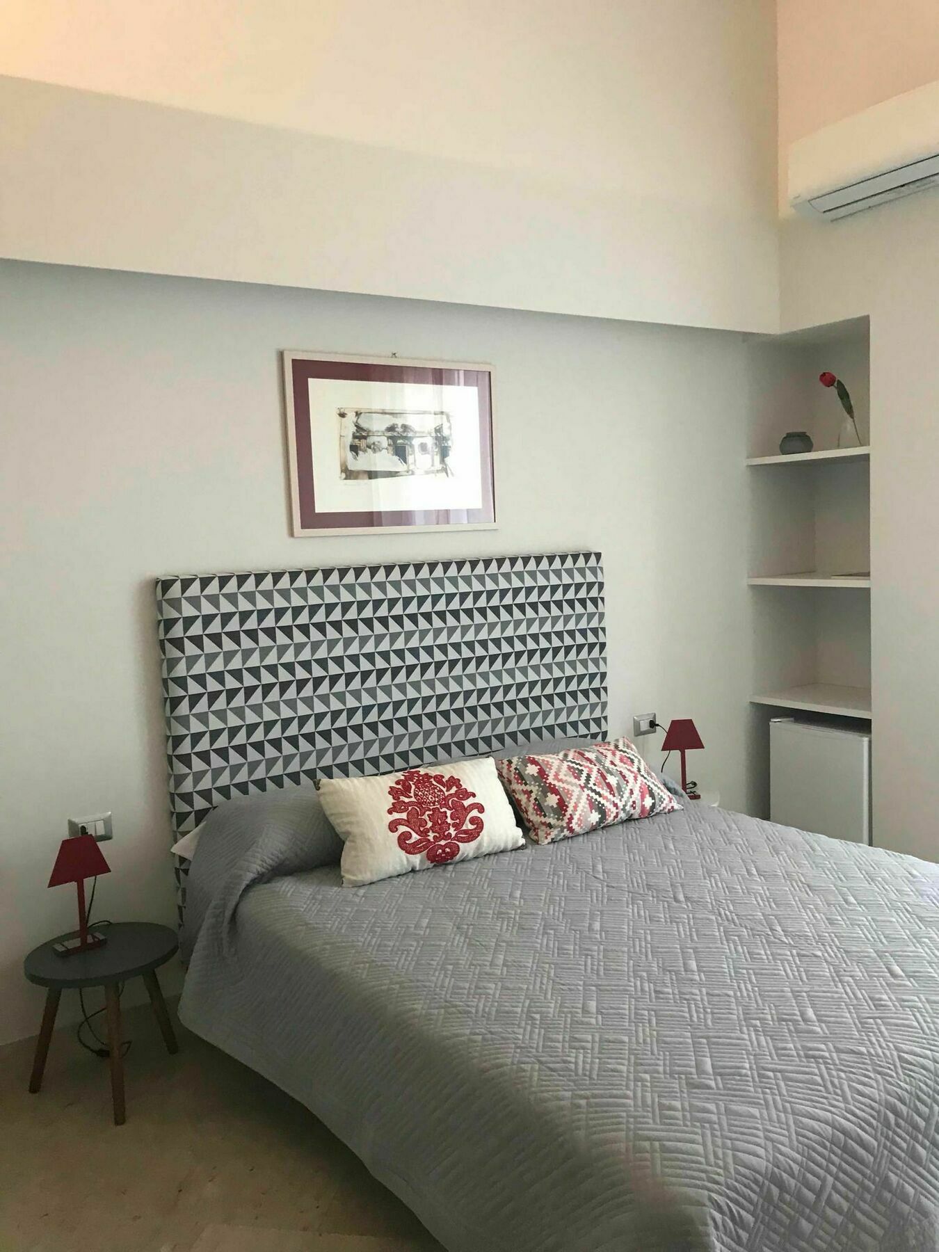 B&B Questa Casa Non E'Un Albergo Palermo Bagian luar foto
